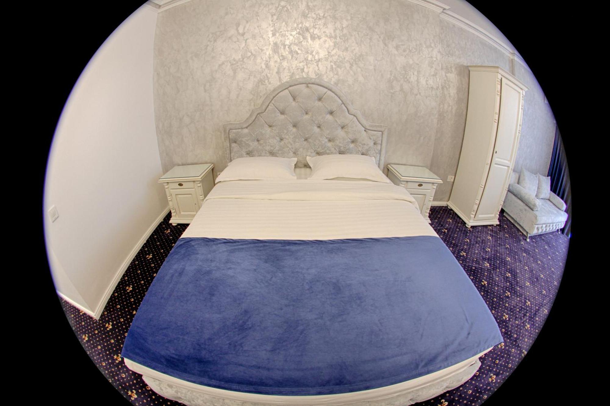 Hotel Central Slobozia  Phòng bức ảnh
